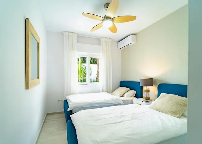 Villa Emma By The Sea With Private Pool *